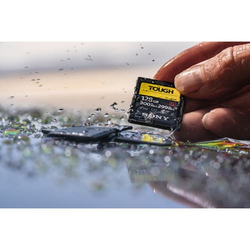 Sony 32GB SF-G TOUGH Series UHS-II SDHC Memory Card5