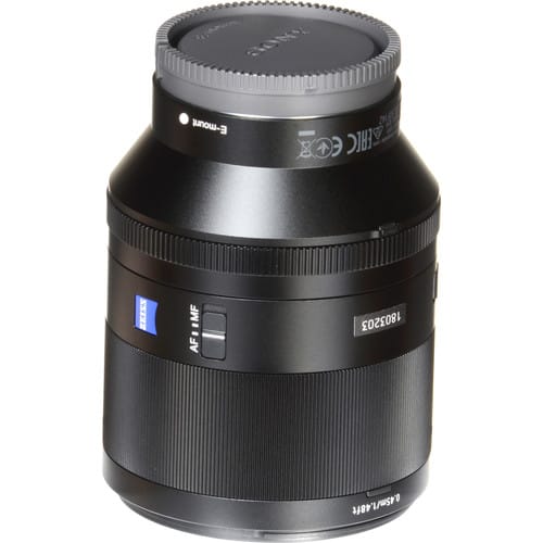 Sony Planar T* FE 50mm f/1.4 ZA Lens4