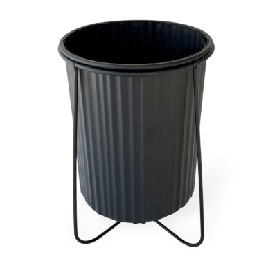 Macetero Atril Negro Pequeño1