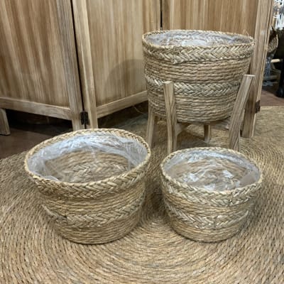 Macetero patas cruceta fibra trenzada mediano1