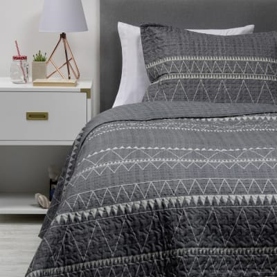 Cubrecama Estampado Gris 1.5 P