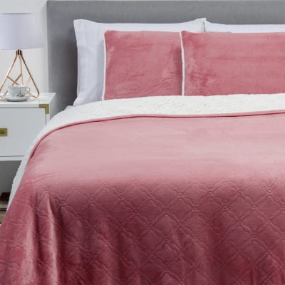 Cubrecama Flannel Sherpa Palo Rosa King1