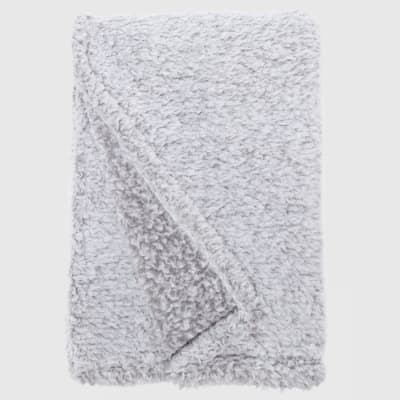 Manta Sherpa estampada gris