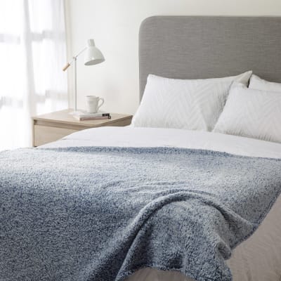 Manta Sherpa estampada azul