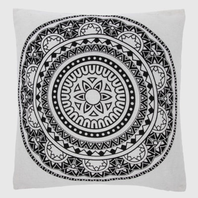 Cojín estampado mandala1