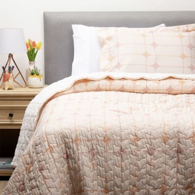 Cubrecama Estampado Sherpa Single Rosa1