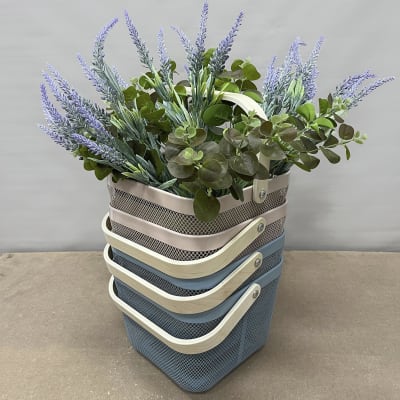 Canasto metálico celeste1