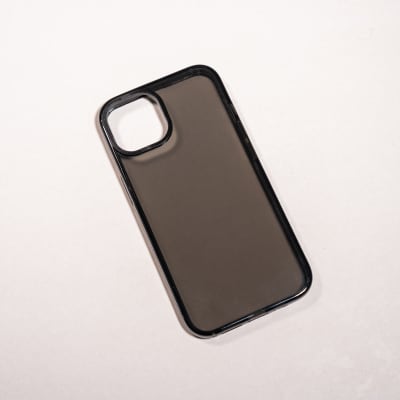 TIPO TECH 21 NEGRO IPHONE 14