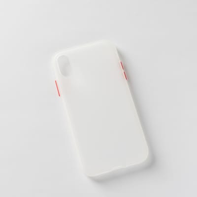 BORDE COLOR REFORZADA BLANCA IPHONE XR