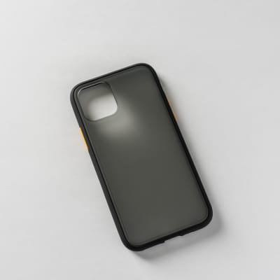 BORDE COLOR REFORZADA NEGRO IPHONE 11 PRO