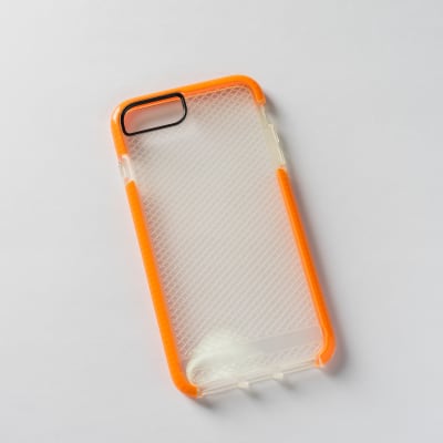 TECH 21 TRANS + BORDE NARANJO IPHONE 7P/8P