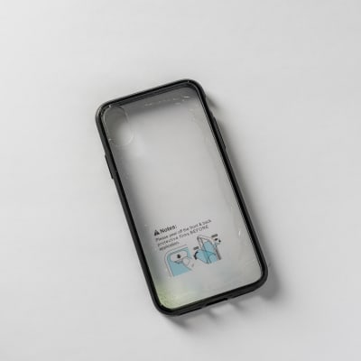 TRANSPARENTE + BORDE NEGRO IPHONE X/XS