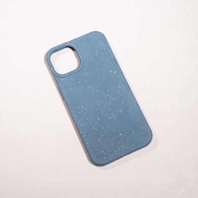 BIODEGRADABLE ANTIGOLPES AZUL IPHONE 13