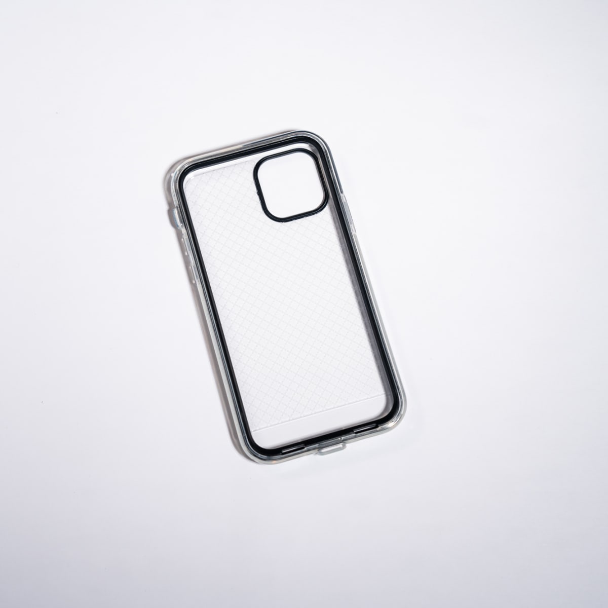 ANIGMA ANTIGOLPE BORDE INTERCAMBIABLE MORADO Y NEGRO IPHONE 11 PRO1