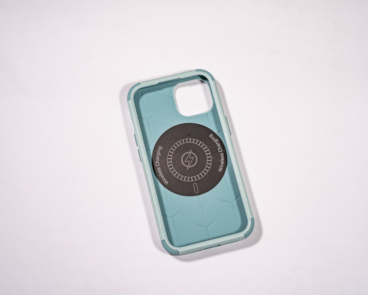 ANTIGOLPES 2 MAGSAFE ALTA PROTECCION VERDE AGUA IPHONE 149