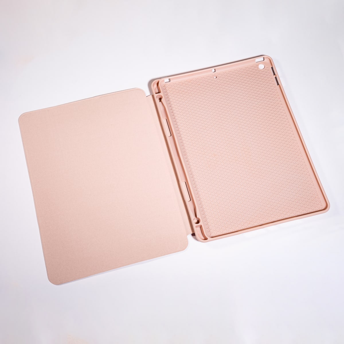MAGNETICA CON TAPA DE CUERO ROSADO PALO IPAD 10,2´´ DE 7MA/8VA/9NA GENERACION2