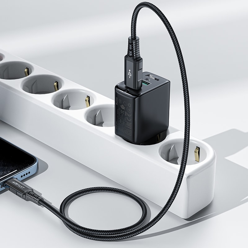 ENCHUFE 18W USB-A + USB-A (A33)4