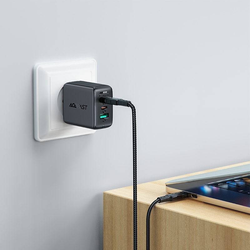 CABLE USB-C A USB-C 100W 2M C4-032