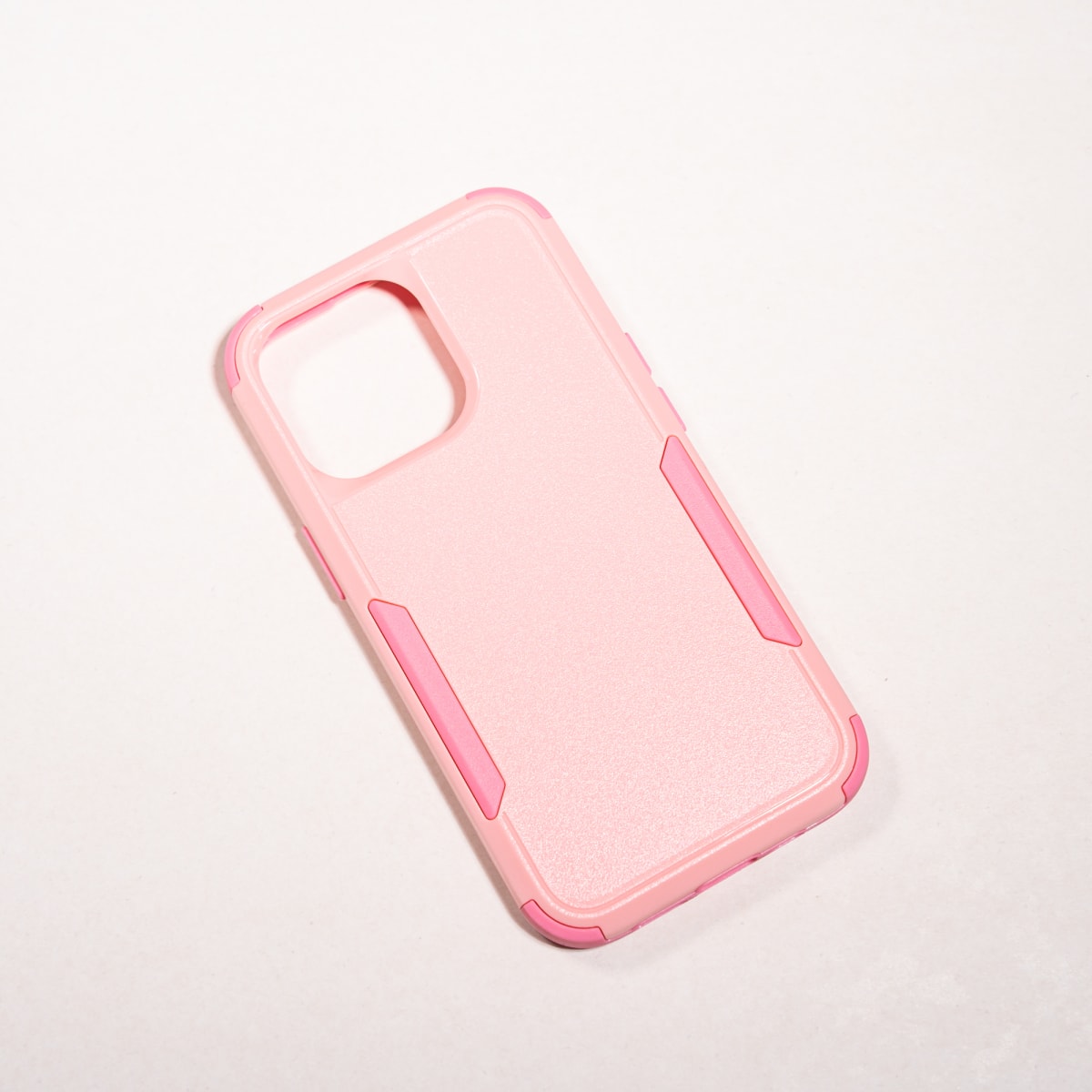 ANTIGOLPES 2 ALTA PROTECCIÓN ROSADO IPHONE 13 PRO1