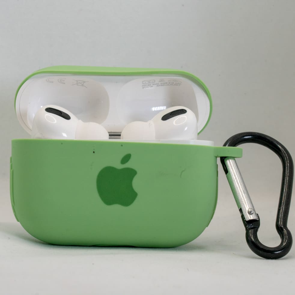 FUNDA SILICONA AIRPODS PRO VERDE1