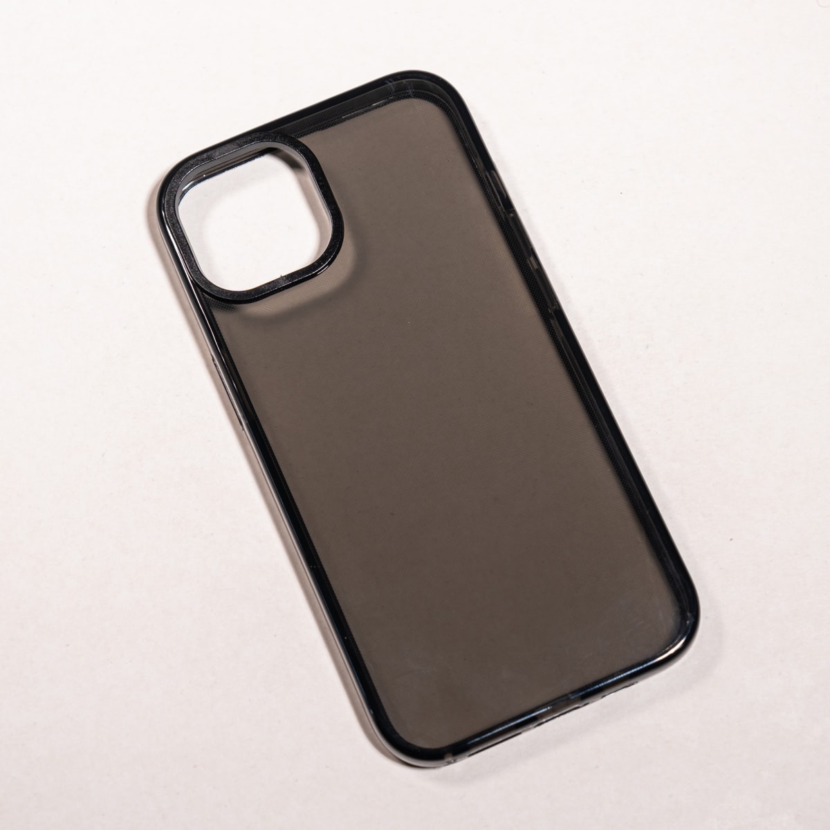 TIPO TECH 21 NEGRO IPHONE 111