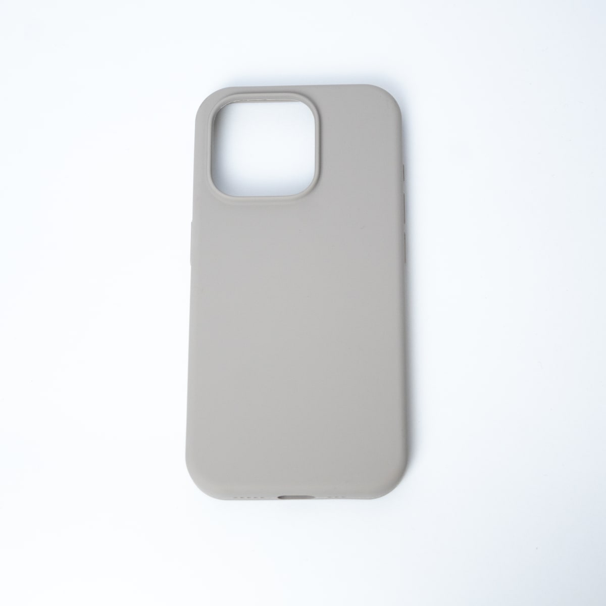 CARCASA DE SILICONA CON MAGSAFE IPHONE 15 PRO MAX GRIS ROCA1