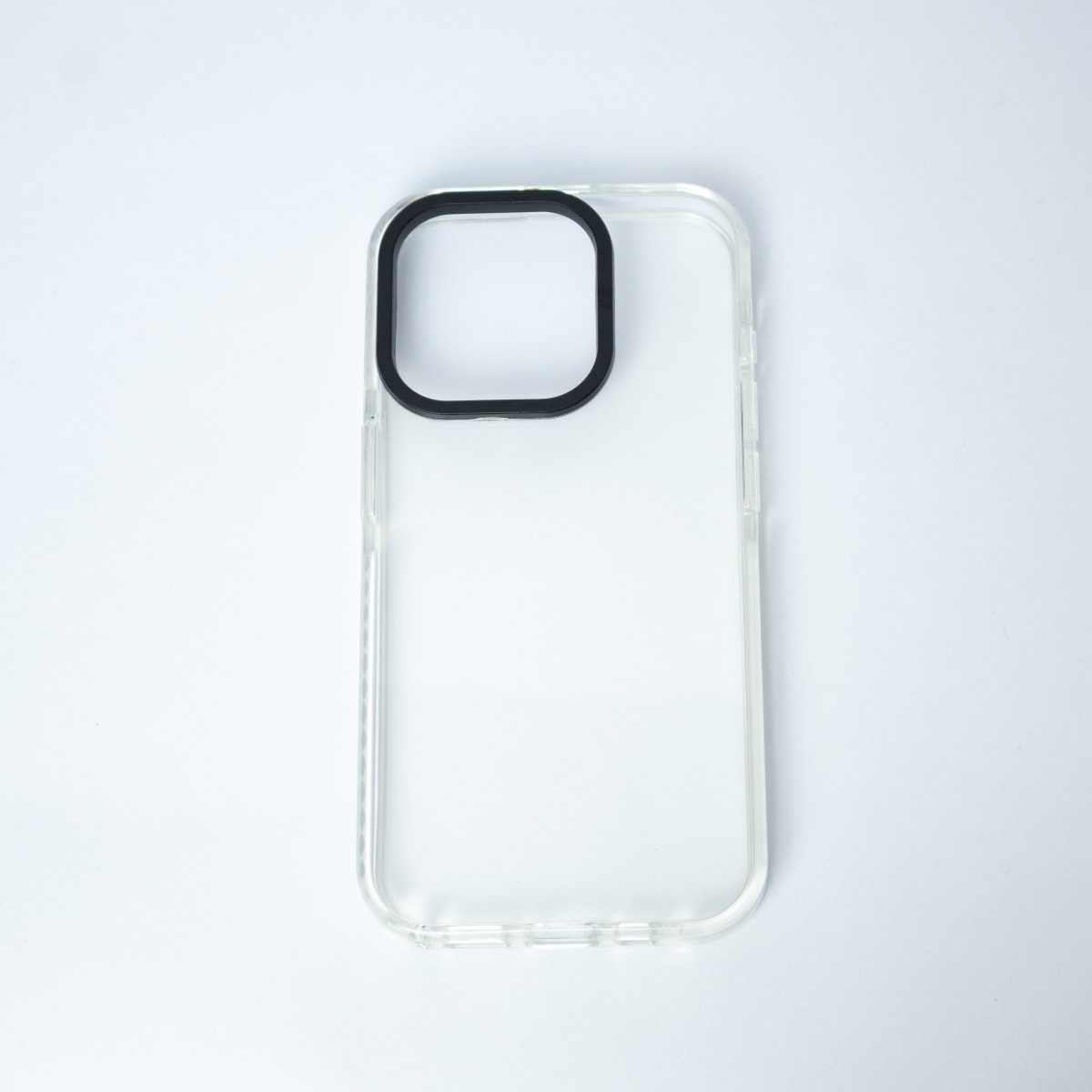 TIPO TECH 21 TRANSPARENTE BORDE BLANCO IPHONE 15 PRO MAX1