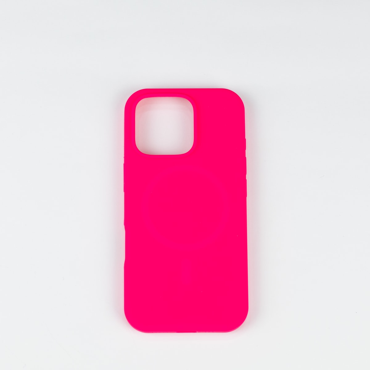 CARCASA DE SILICONA CON MAGSAFE IPHONE 16 PRO FUCSIA1