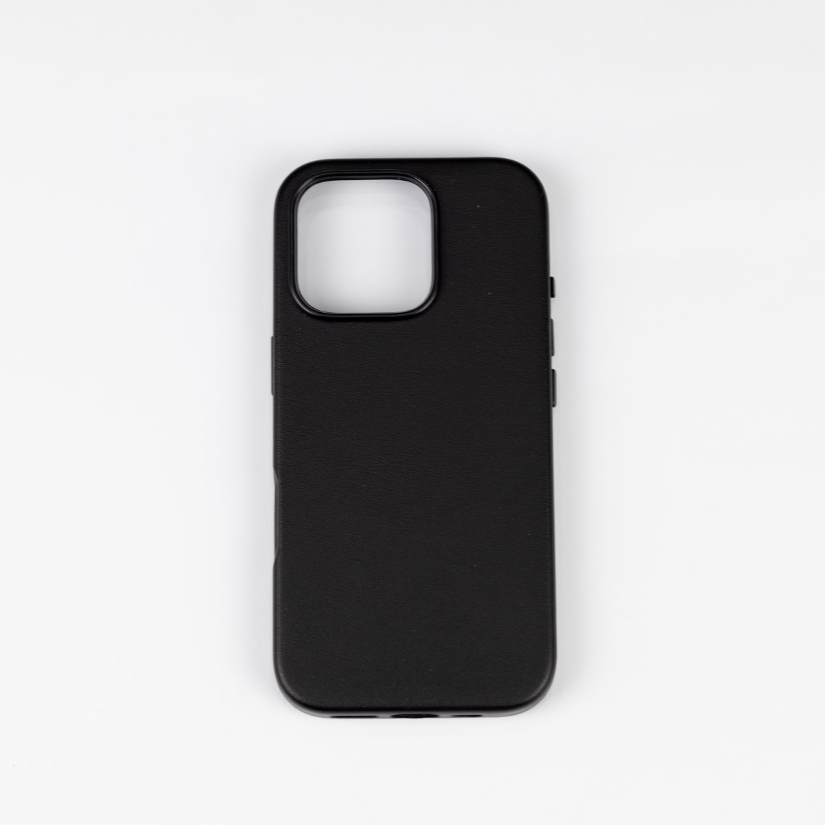CARCASA CUERO MAGSAFE IPHONE 16 PRO NEGRO1