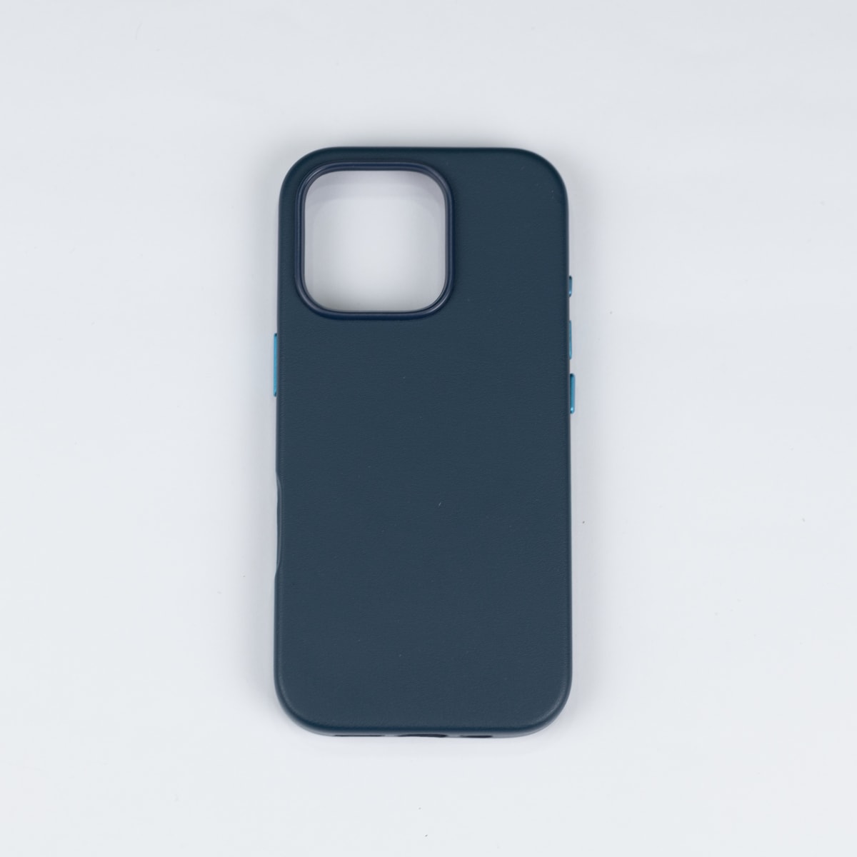 CARCASA CUERO MAGSAFE IPHONE 16 PRO AZUL1