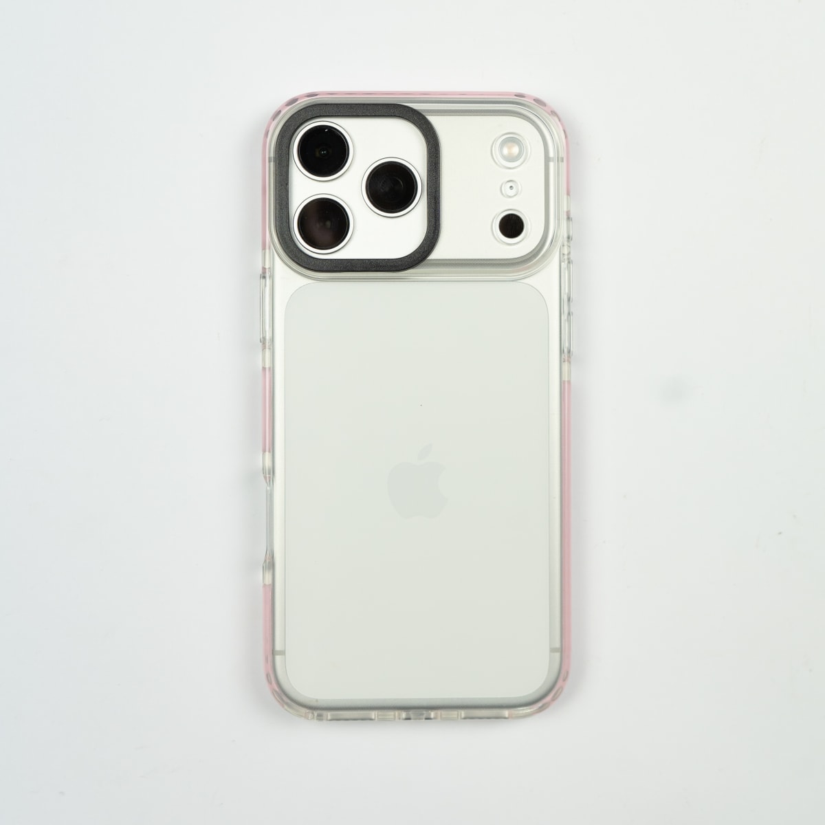 CARCASA TIPO TECH 21 BORDE ROSADO IPHONE 17 PRO1