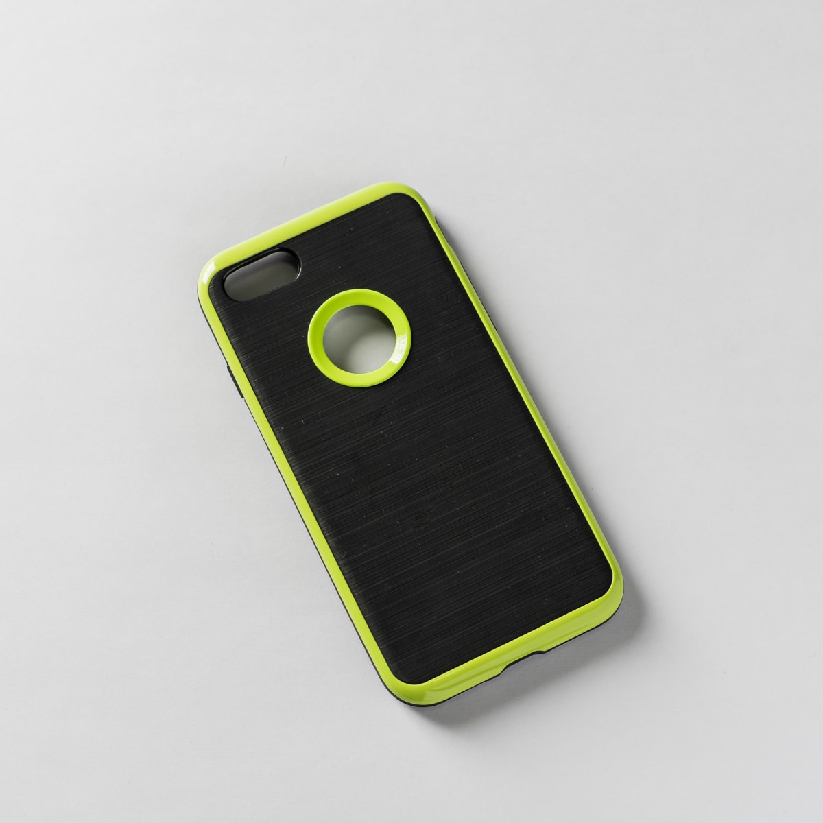 GOMA + BORDE VERDE IPHONE 7/8/SE21
