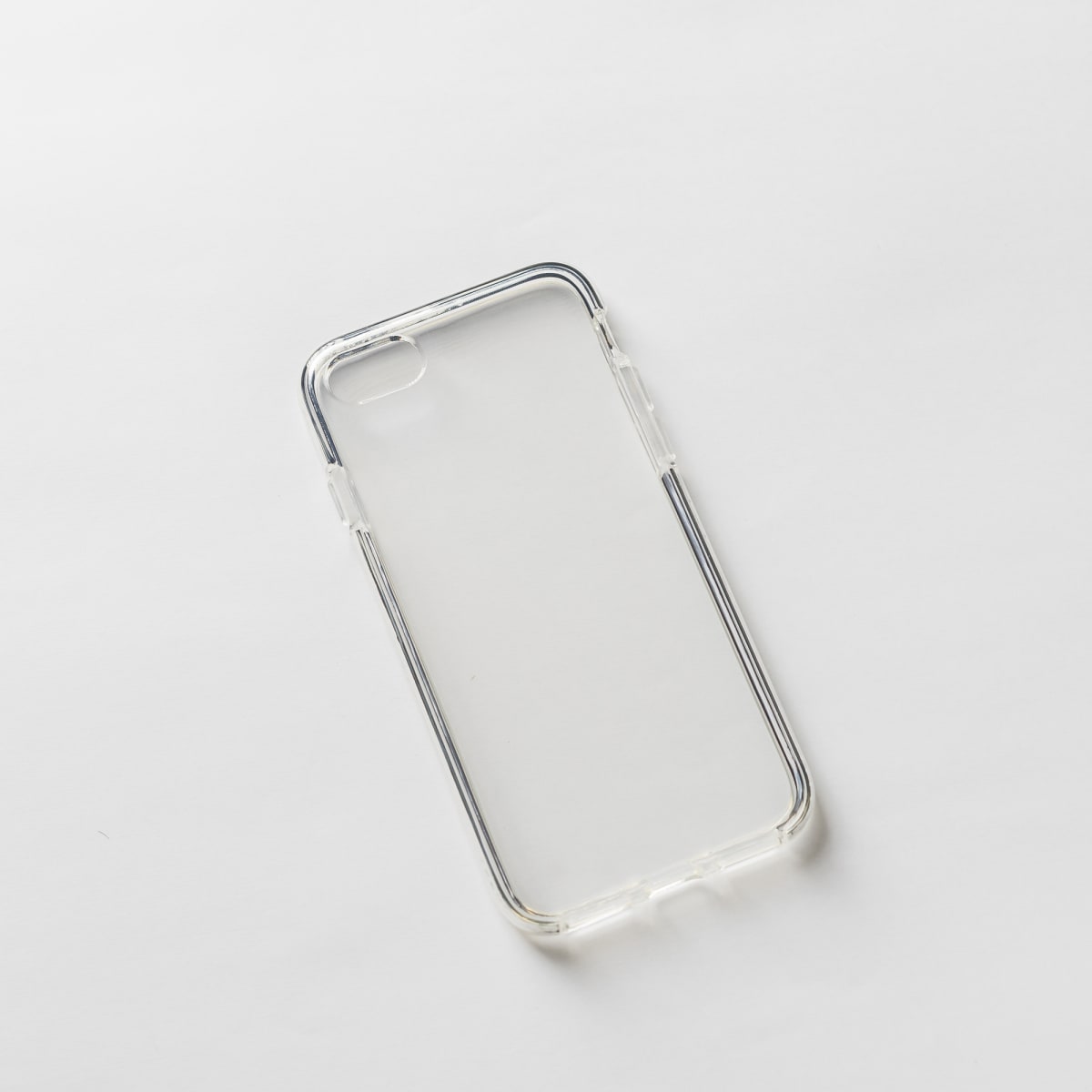 BLANDA TRANS + BORDE NEGRO IPHONE 7/8/SE21