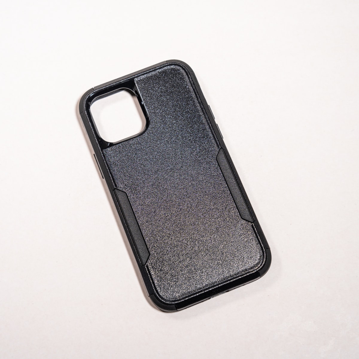 ANTIGOLPES 2 ALTA PROTECCIÓN NEGRO IPHONE 12/12 PRO1