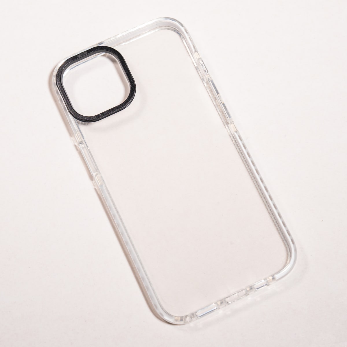 TIPO TECH 21 TRANSPARENTE BORDE BLANCO IPHONE 111