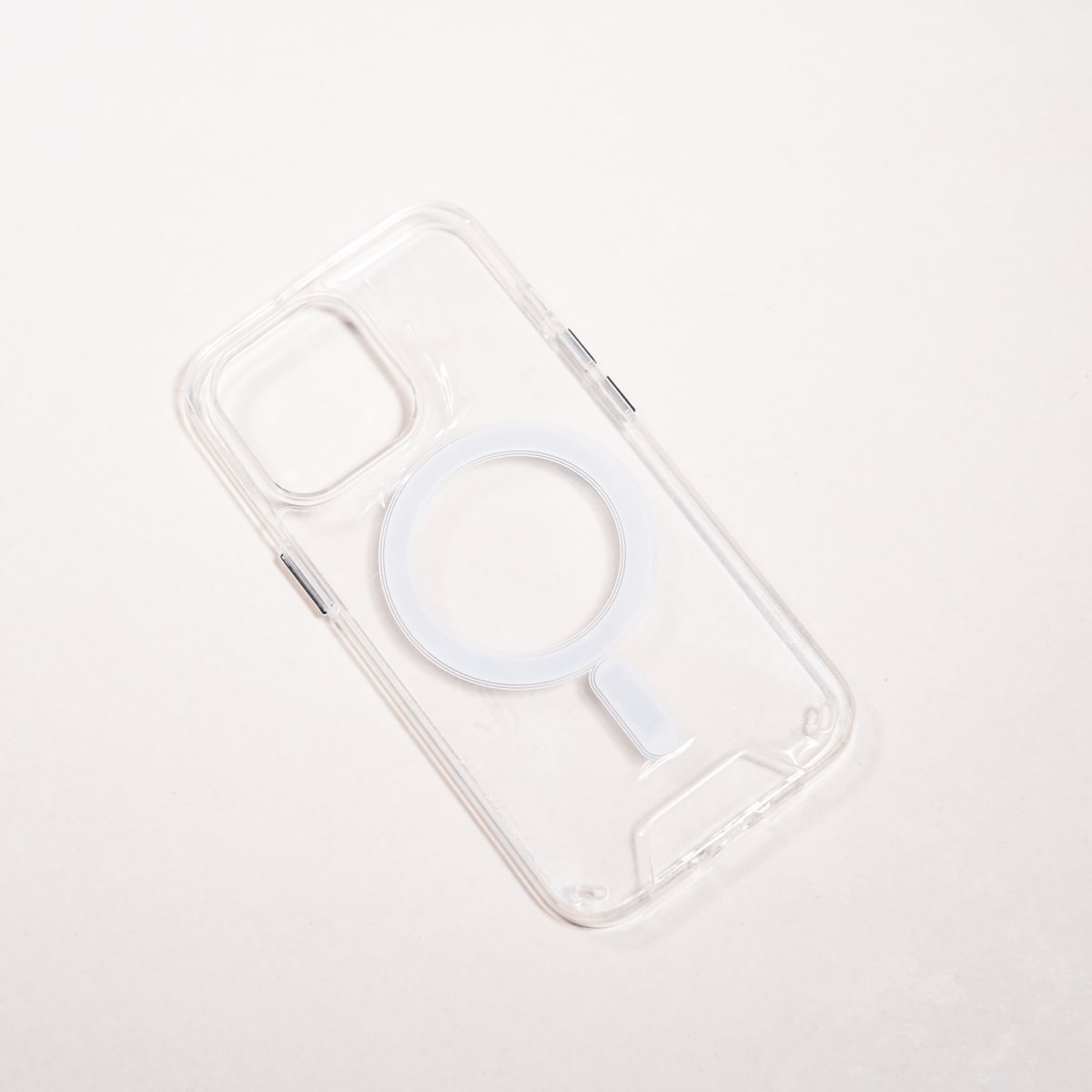 TRANSPARENTE MAGSAFE IPHONE 13 PRO1