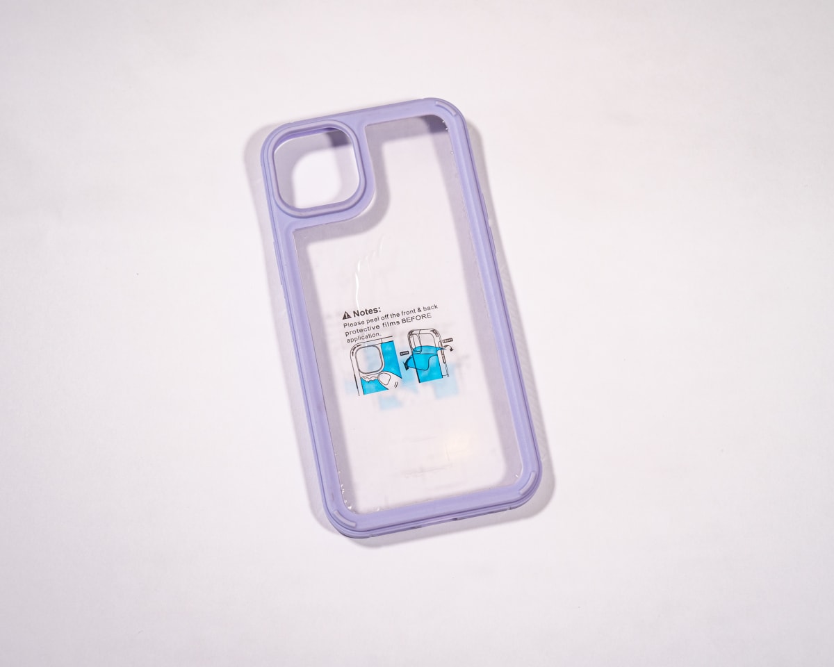 TRANSPARENTE + BORDE COLOR REFORZADA LILA IPHONE 14 PLUS2