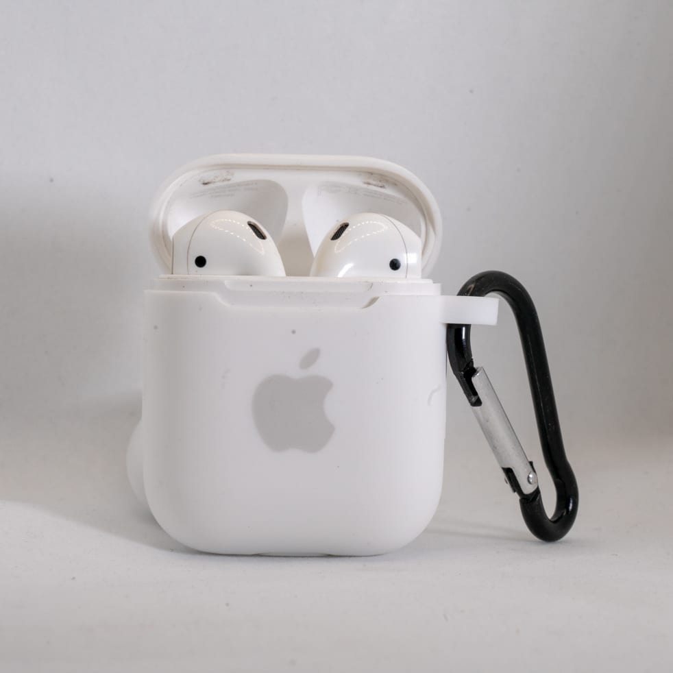 FUNDA SILICONA AIRPODS  1ER Y 2DA BLANCO1