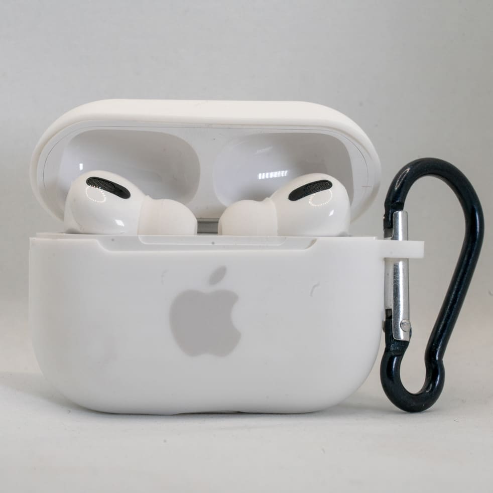 FUNDA SILICONA AIRPODS PRO BLANCA1