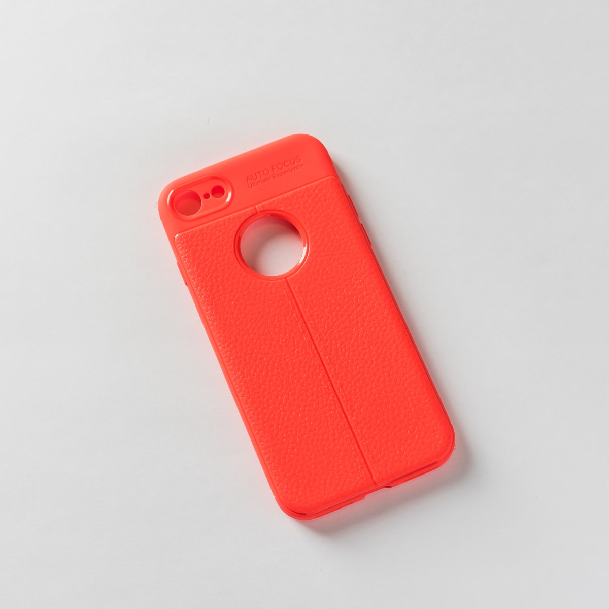 AUTO FOCUS CUERO ROJO IPHONE 7/8/SE21