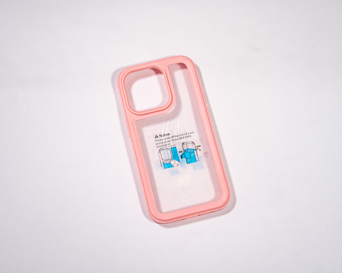 TRANSPARENTE + BORDE COLOR REFORZADA ROSADO IPHONE 14 PRO2