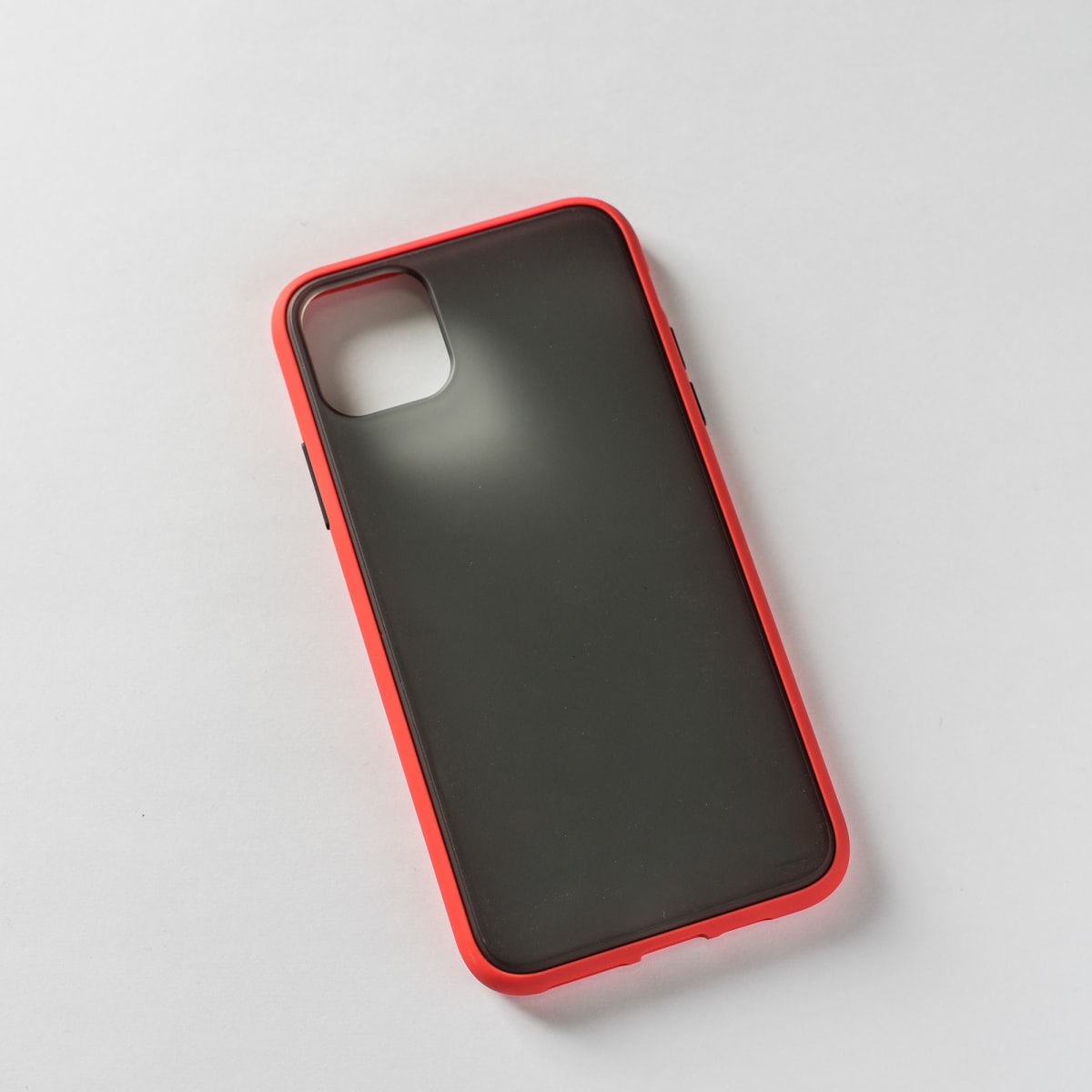 BORDE COLOR REFORZADA ROJO IPHONE 11 PRO MAX1