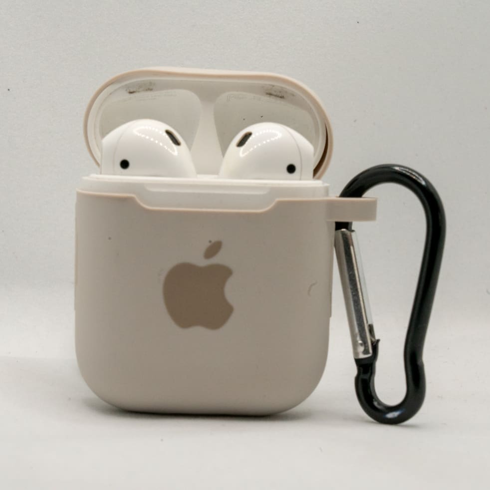 FUNDA SILICONA AIRPODS 1ER Y 2DA BEIGE1