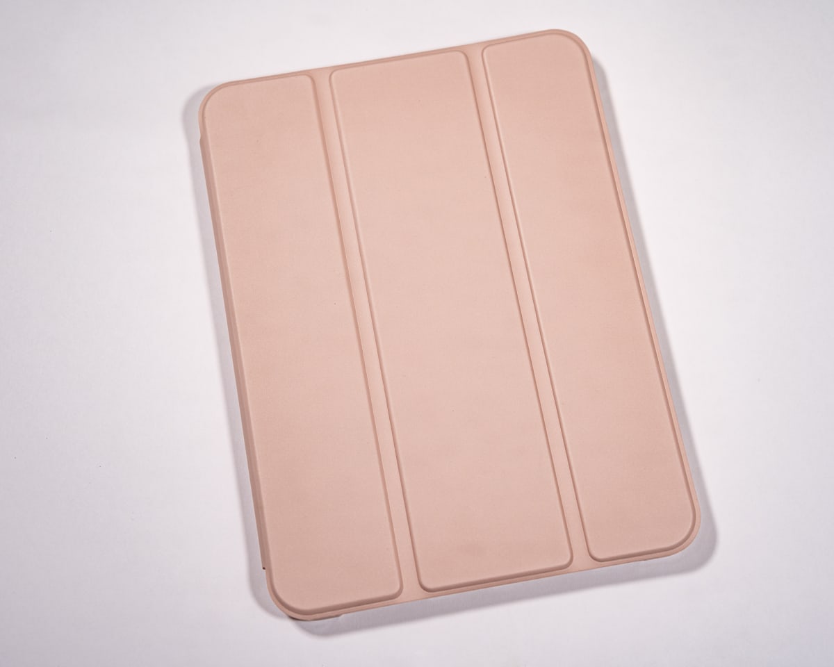 MAGNETICA CON TAPA DE CUERO ROSADO IPAD MINI 6TA GENERACION2