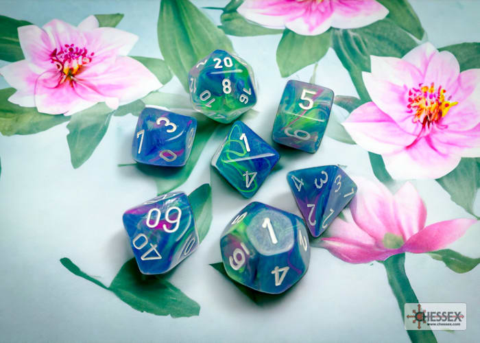 Set 7 Dados Festive Waterlily/White1