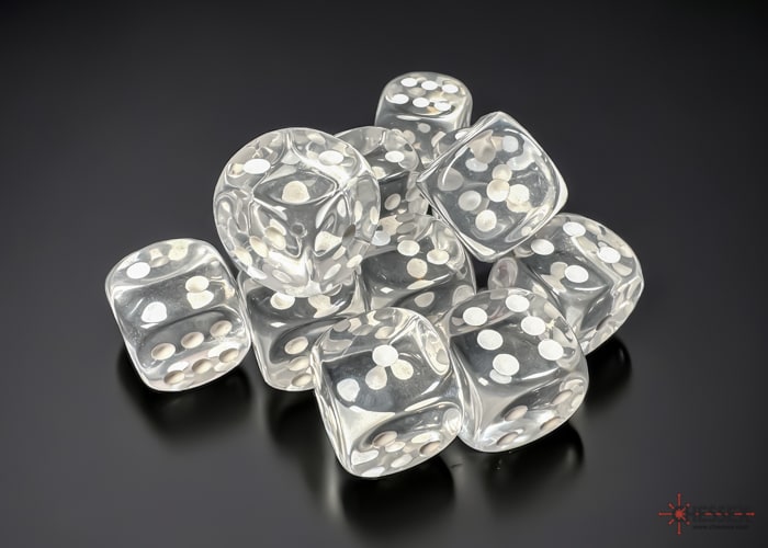 Set 12 Dados Clear/White1