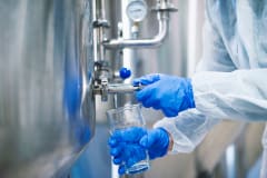 Tratamiento de agua con ósmosis inversa para industrias en Perú