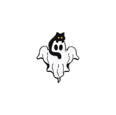 Pin esmaltado diseño fantasma con un gatito negro encima