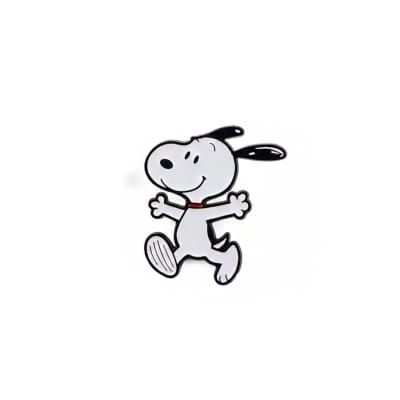 Pin esmaltado diseño perro Snoopy corriendo