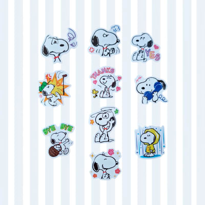 Set de 10 stickers ilustrados de Snoopy modelo 4
